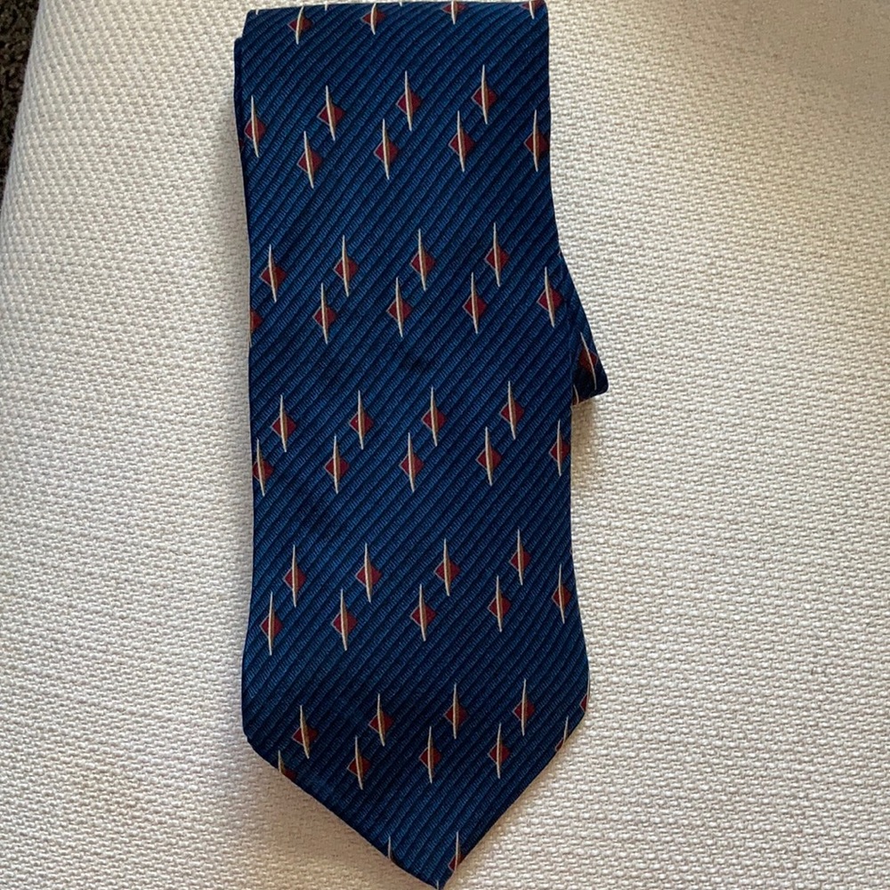 Cambridge silk tie